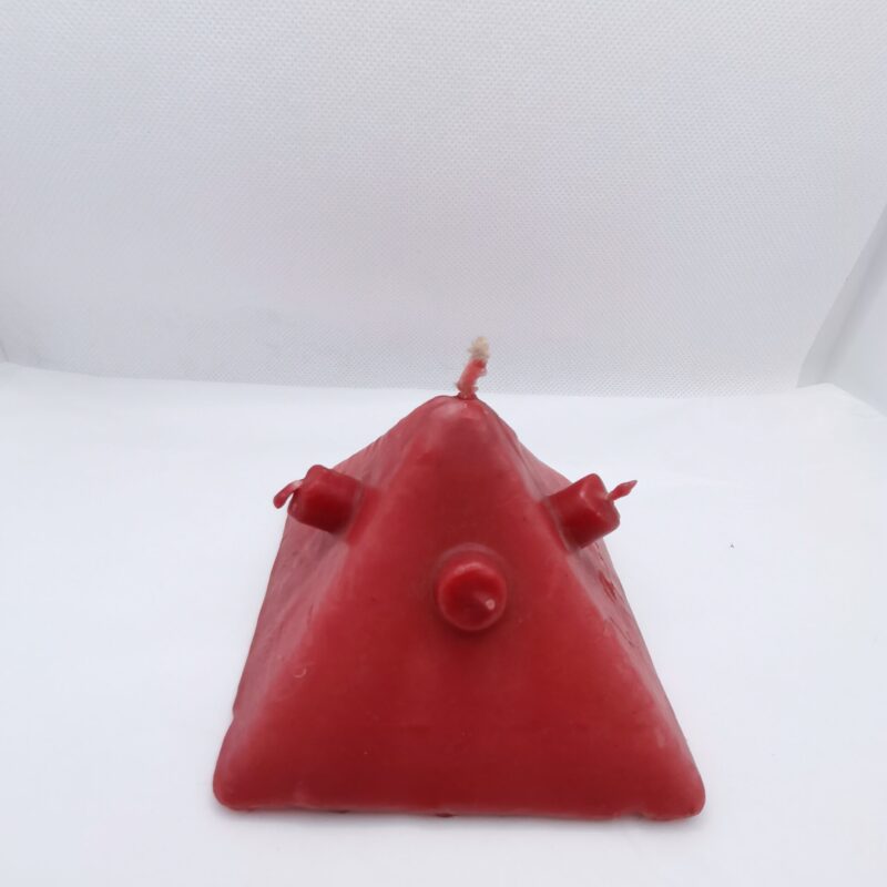 VELA PIRAMIDE CINCO MECHAS ROJA