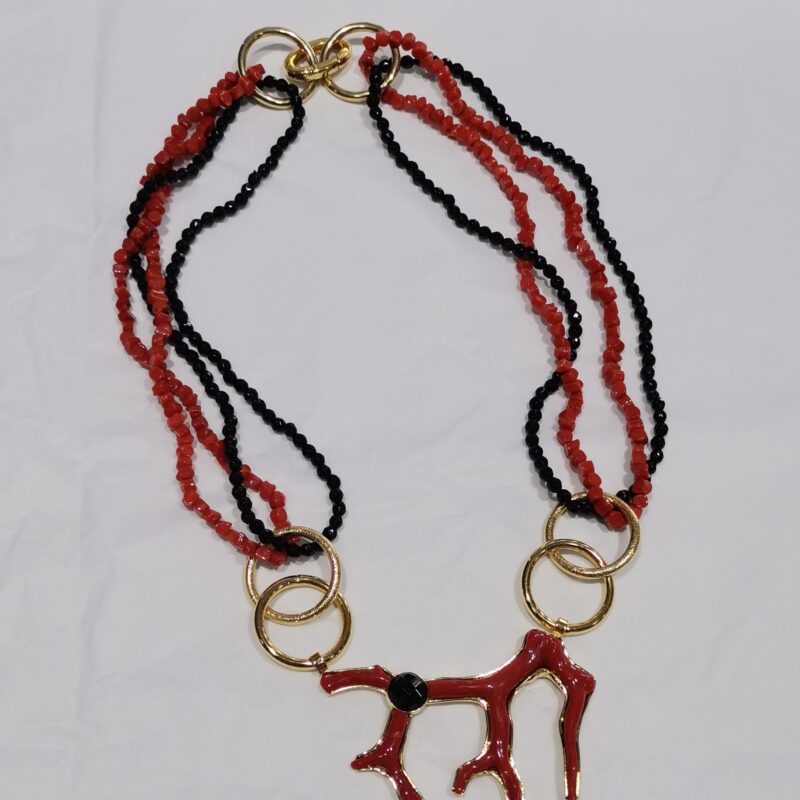 COLLAR RAMA CORAL Y ONIX PLATA BAÑO ORO