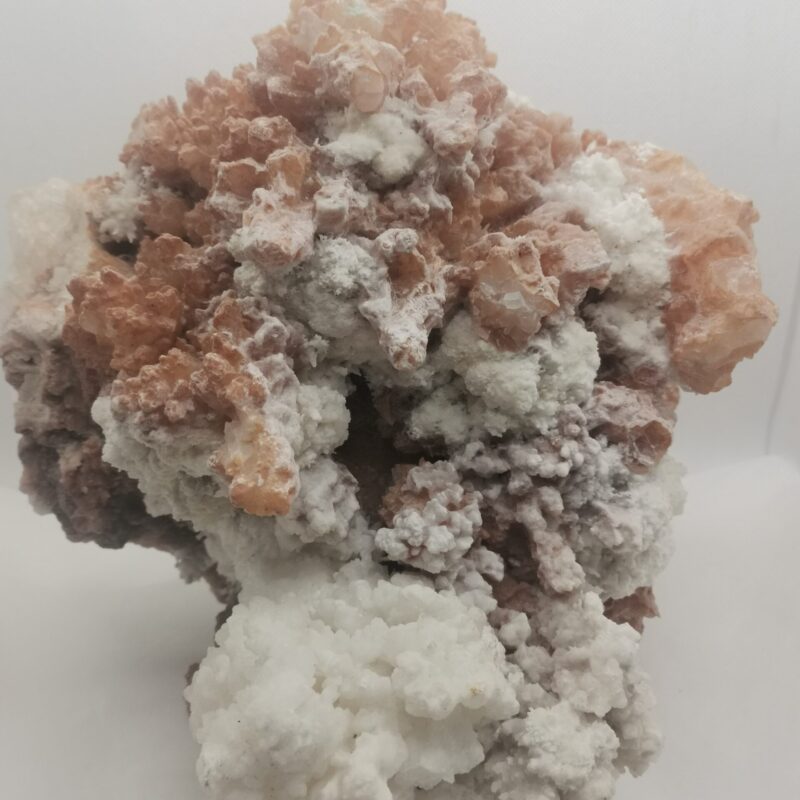 GEODA DE CALCITA AMARILLA Y NARANJA 4 KILOS