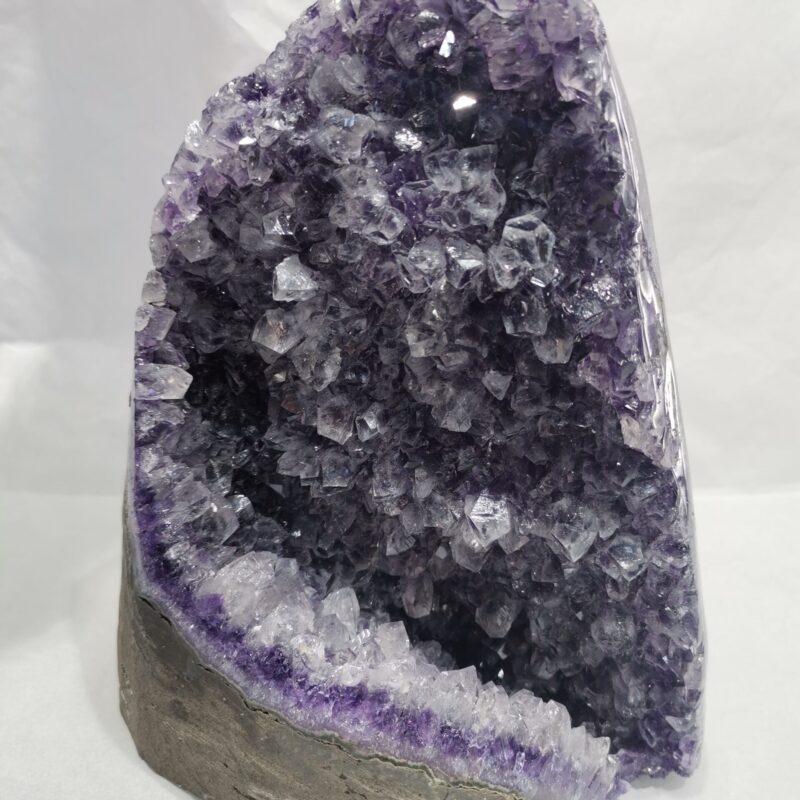 GEODA AMATISTA 2386 GRAMOS