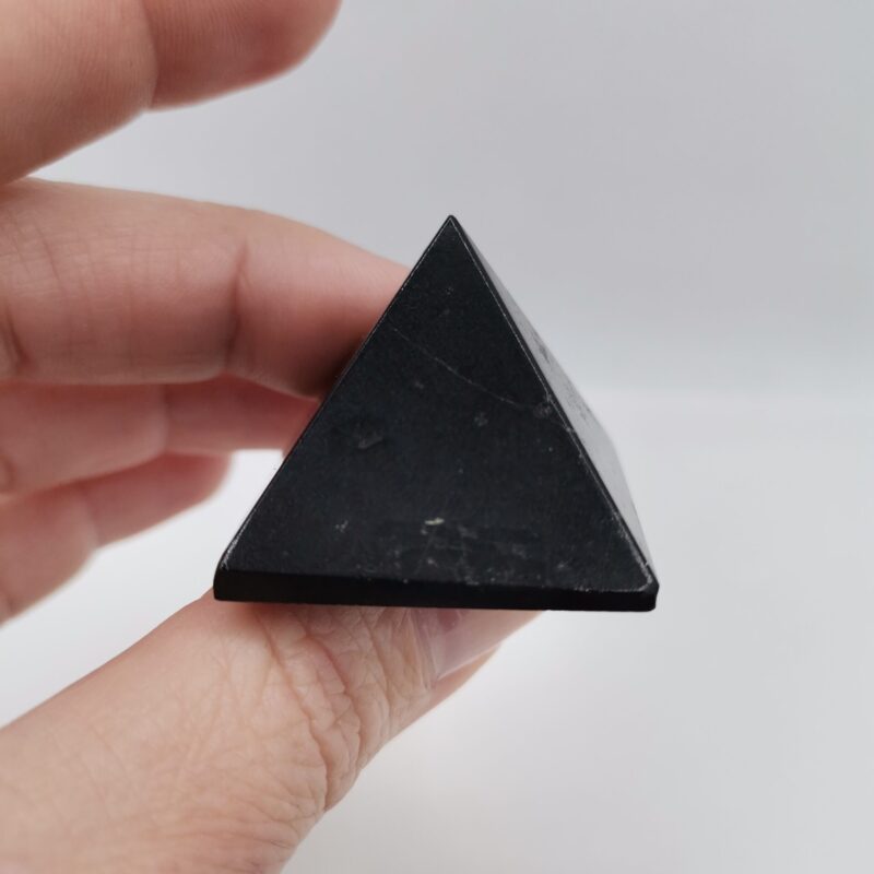PIRAMIDE OBSIDIANA 25