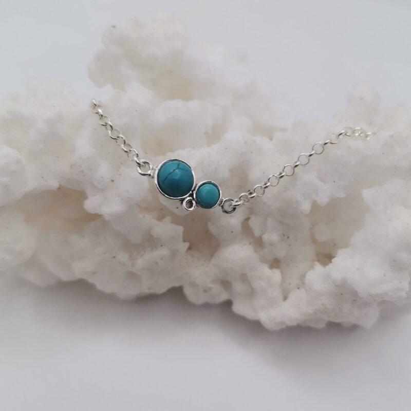 PULSERA PLATA Y DOS TURQUESA REDONDAS