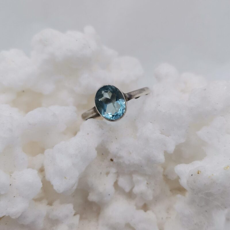 ANILLO PLATA AGUAMARINA TALLA DIAMANTE