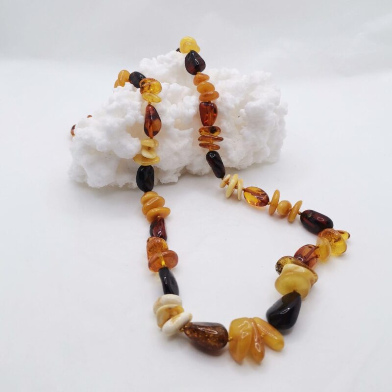 COLLAR AMBAR AMARILLO Y TRES COLORES 70 CM