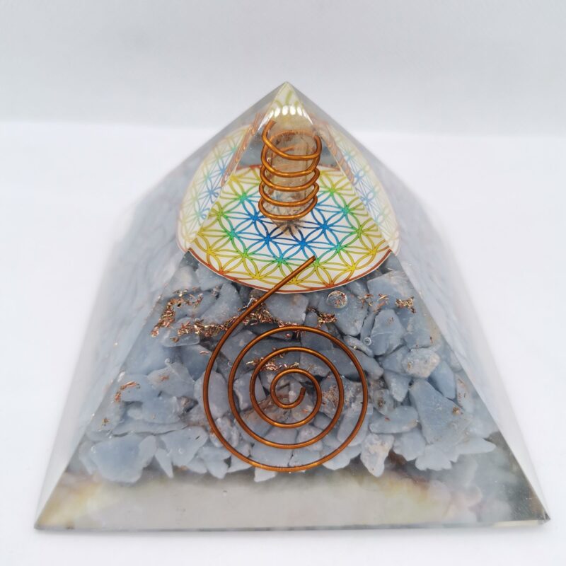 PIRAMIDE ORGONITA DE CELESTINA 50