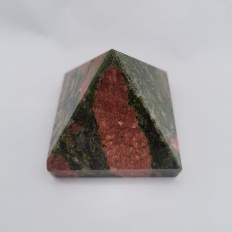 PIRAMIDE DE UNAKITA 122 GRAMOS