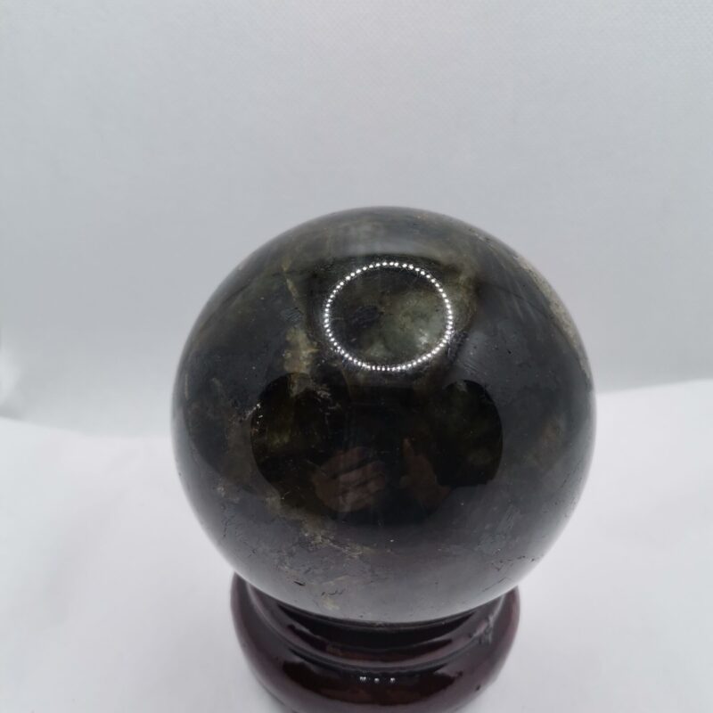 ESFERA LABRADORITA NEGRA 948 GRAMOS