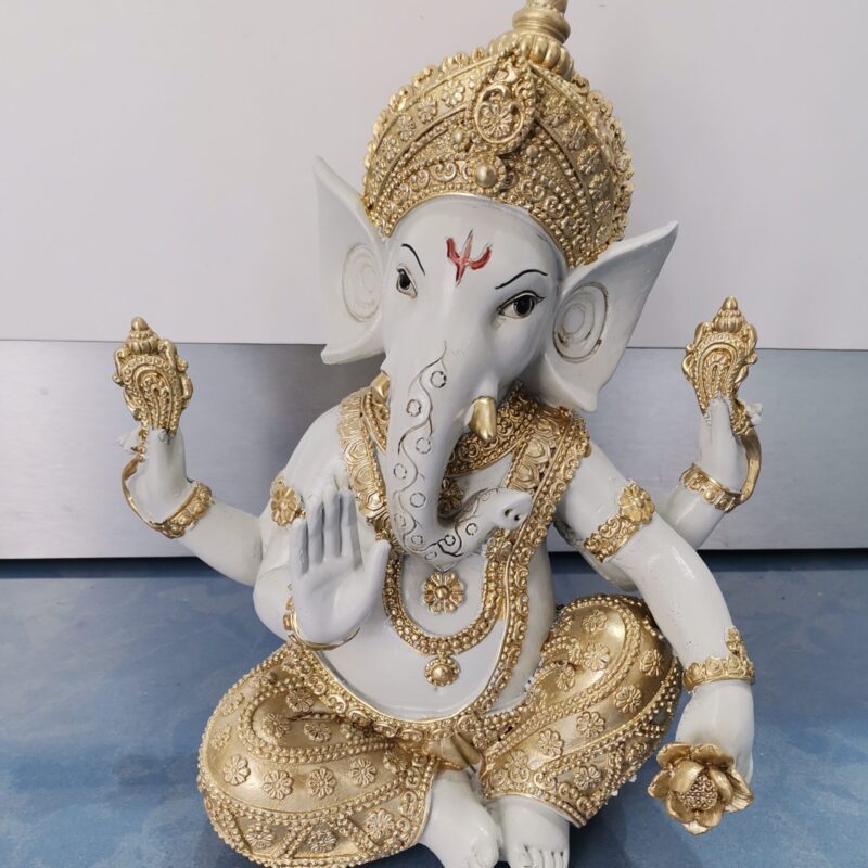 GANESHA BLANCA Y ORO 20 CM