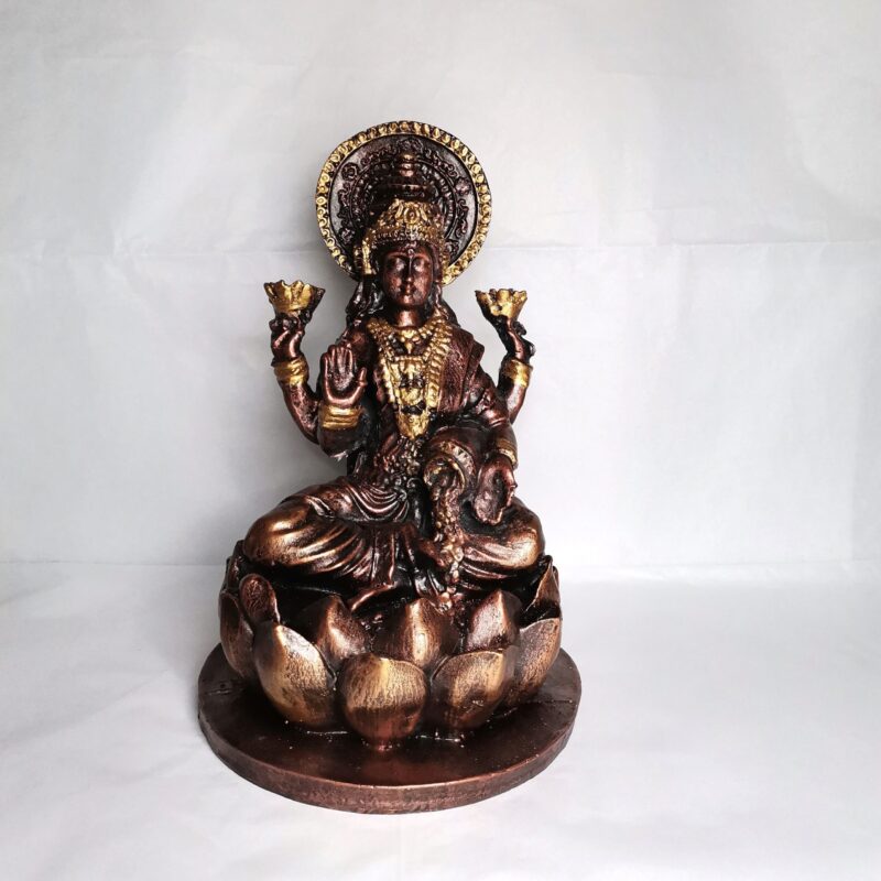 LAKSHMI SENTADA FLOR DE LOTO