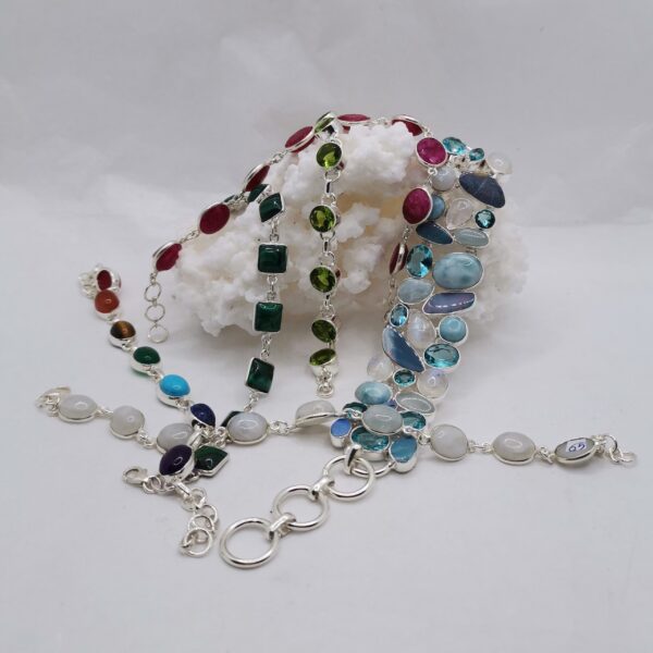 PULSERAS CON PIEDRAS NATURALES