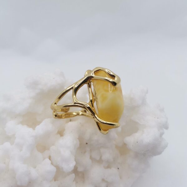 anillo ambar amarillo engarzado plata oro