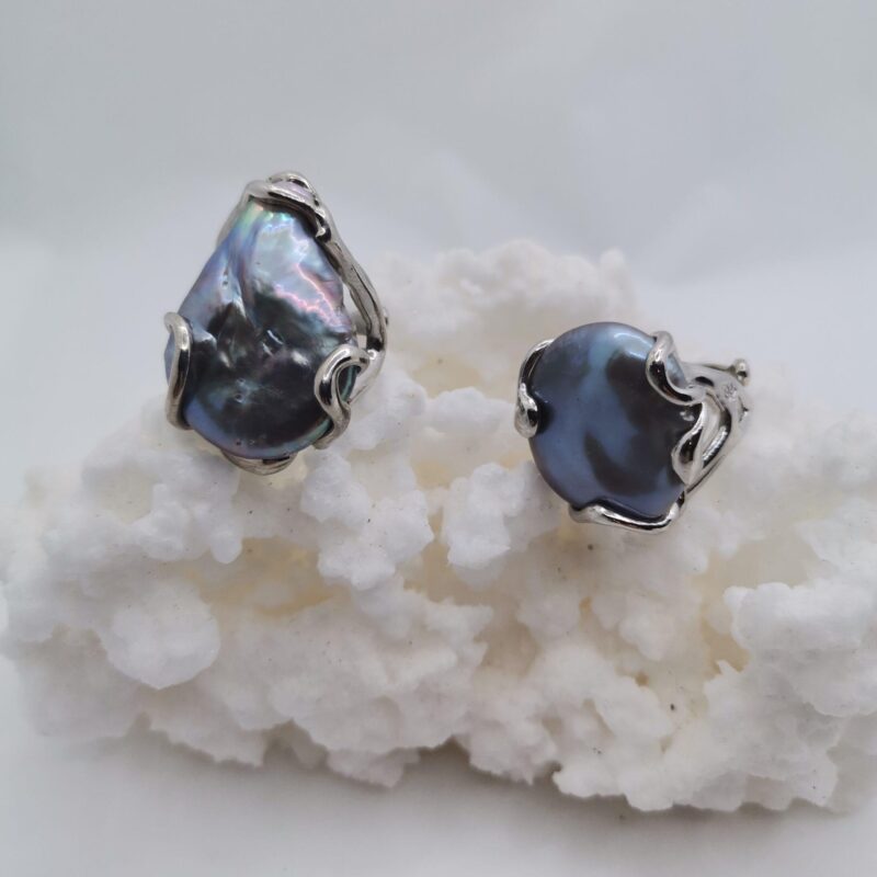 ANILLO PERLA NEGRA NATURAL PLATA