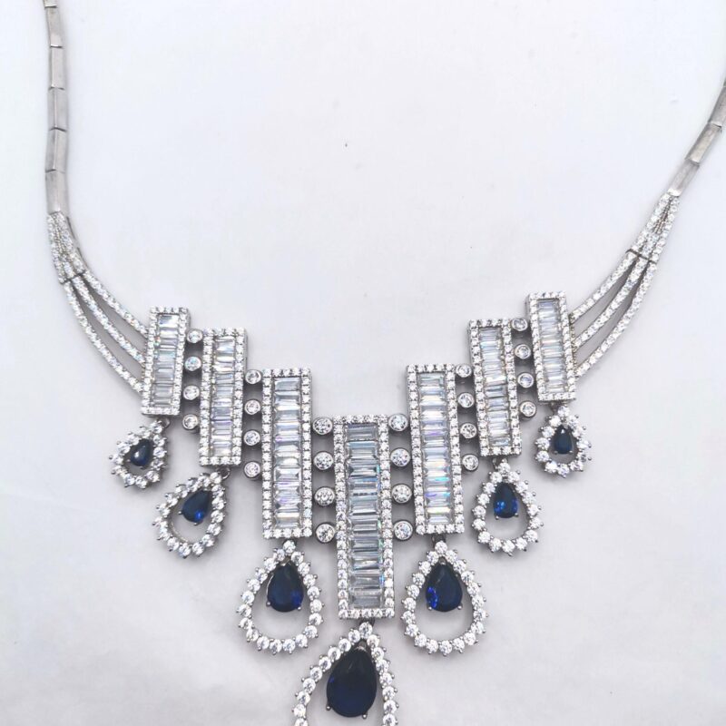 COLLAR DE PLATA CIRCONITAS Y ZAFIROS IMPERIALES AZULES