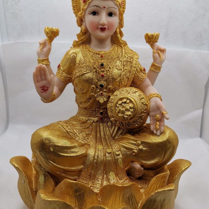 LAKSHMI SENTADA EN FLOR DE LOTO DORADA