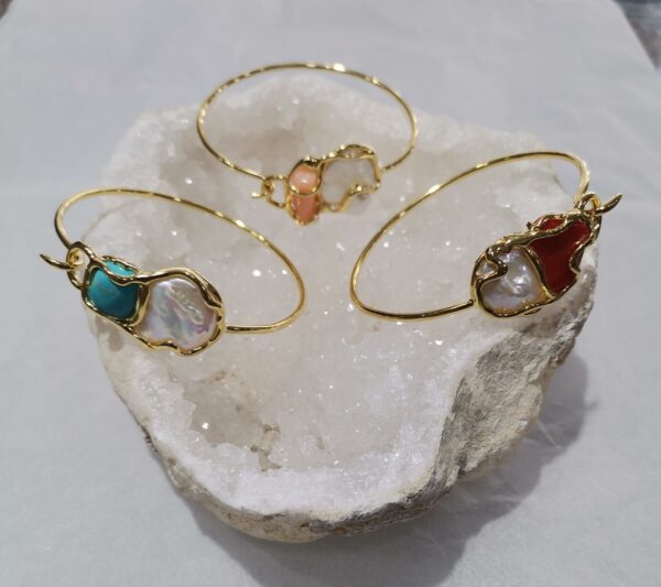 PULSERA PERLA TURQUESA O CORAL PLATA BAÑO ORO