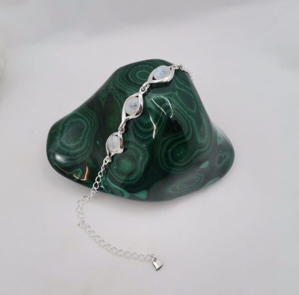 PULSERA PLATA PIEDRA LUNA TRES OVALOS CADENA