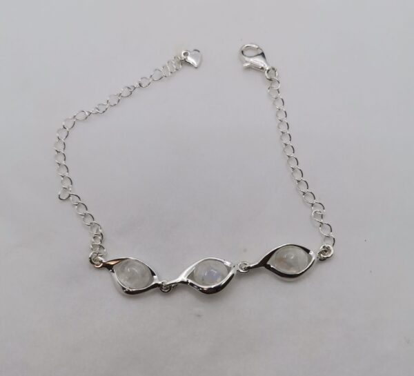 PULSERA PLATA PIEDRA LUNA TRES OVALOS CADENA - Imagen 2