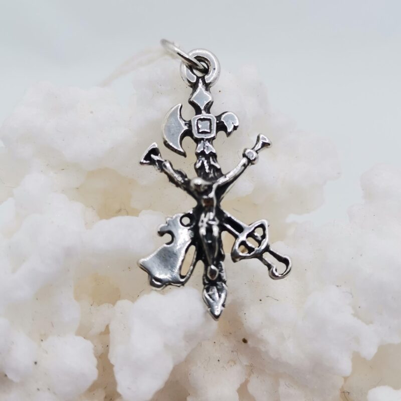 COLGANTE CRISTO DE LA LEGION PLATA