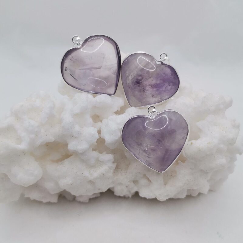COLGANTE PLATA CORAZON DE AMATISTA