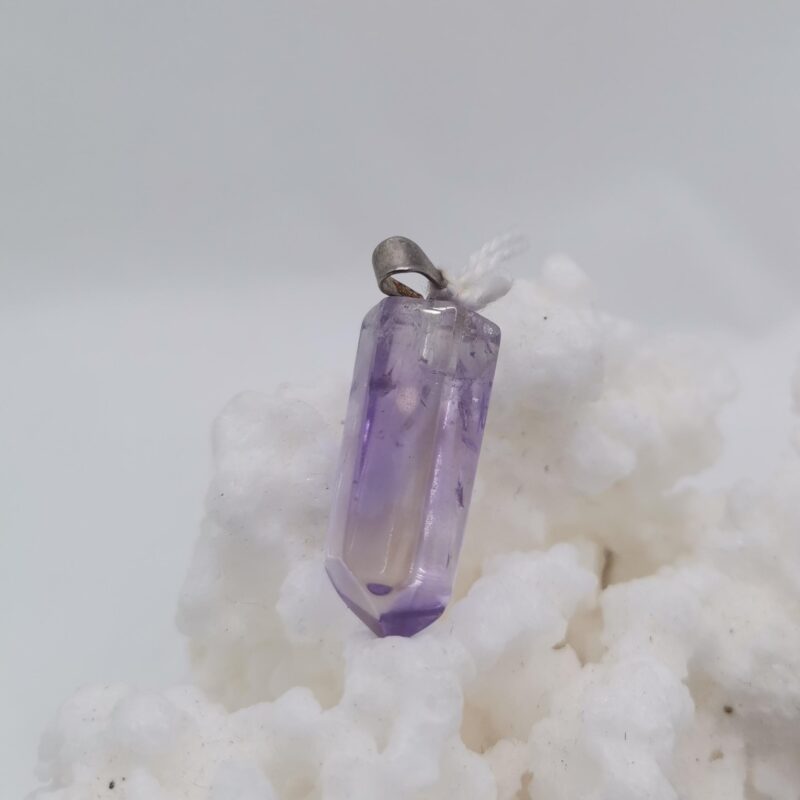 COLGANTE  PLATA PUNTA AMATISTA