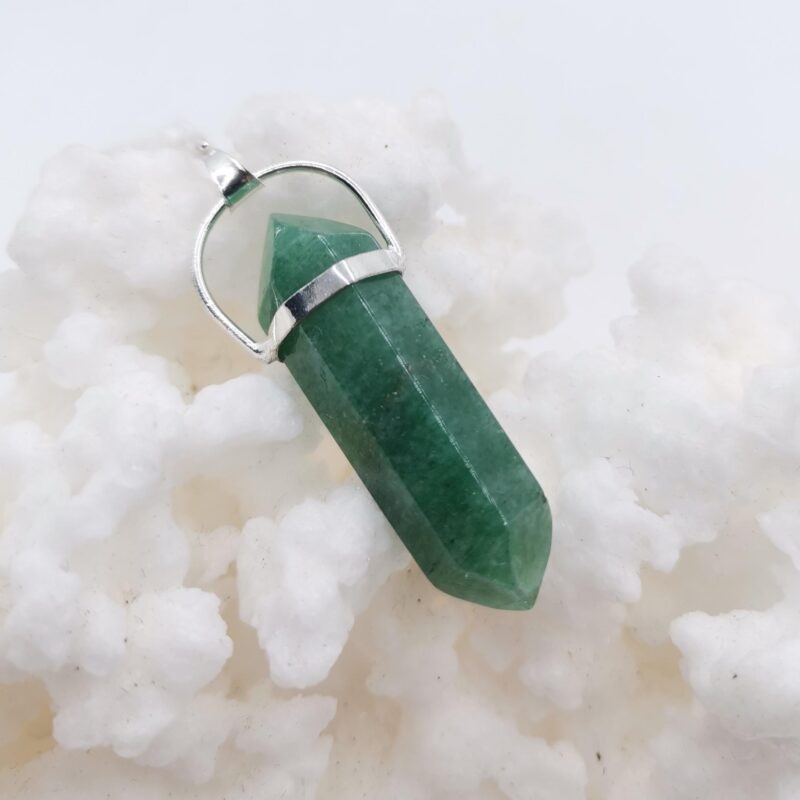 COLGANTE PUNTA DE CUARZO VERDE PLATA 30