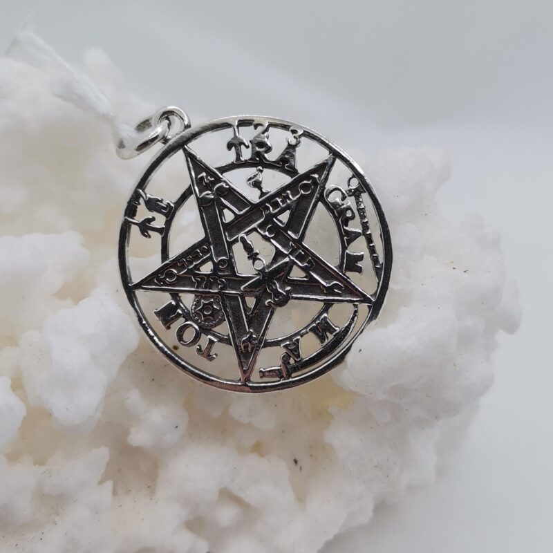 COLGANTE TETRAGRAMATON PLATA 30