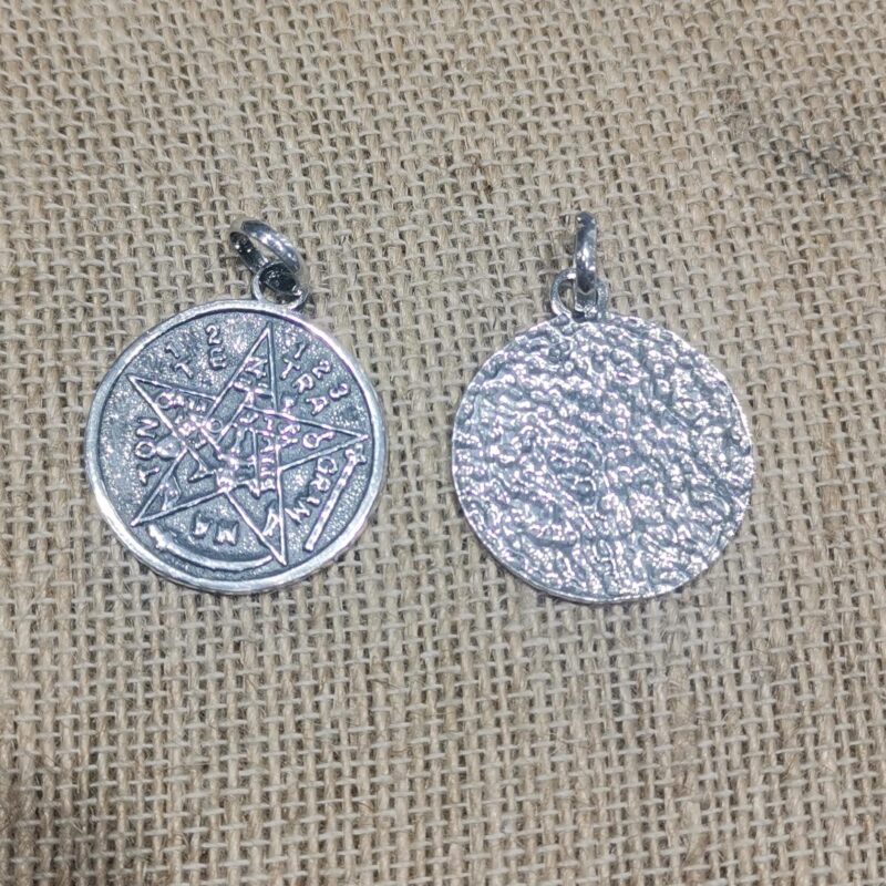 COLGANTE TETRAGRAMATON PLATA MACIZO