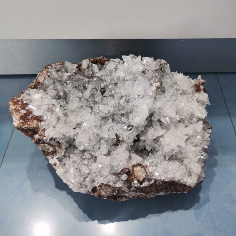 GEODA CALCITA BLANCA 620