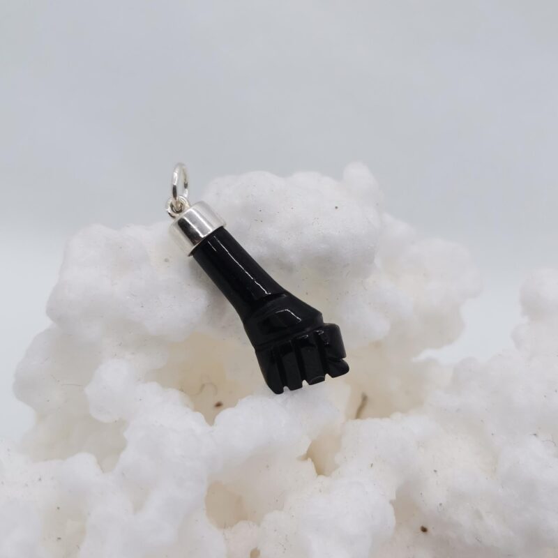 PUÑO FIGA DE AZABACHE PLATA 20