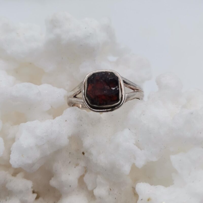 ANILLO PLATA GRANATE EN BRUTO CUADRADO