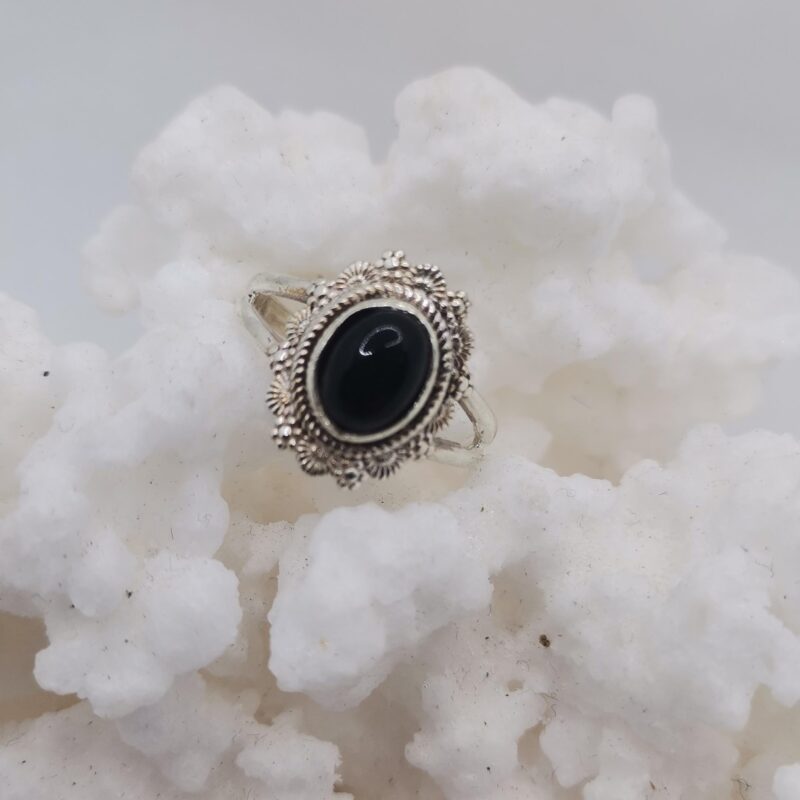 ANILLO PLATA ONIX NEGRO OVALADO FLOR