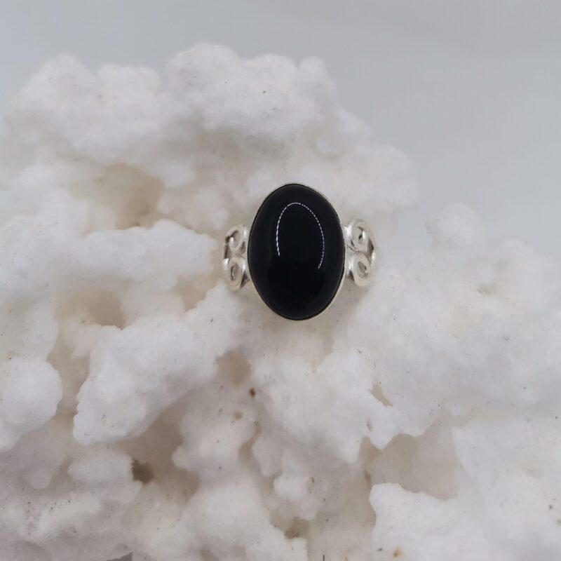 ANILLO PLATA ONIX NEGRO OVALADO CORAZON