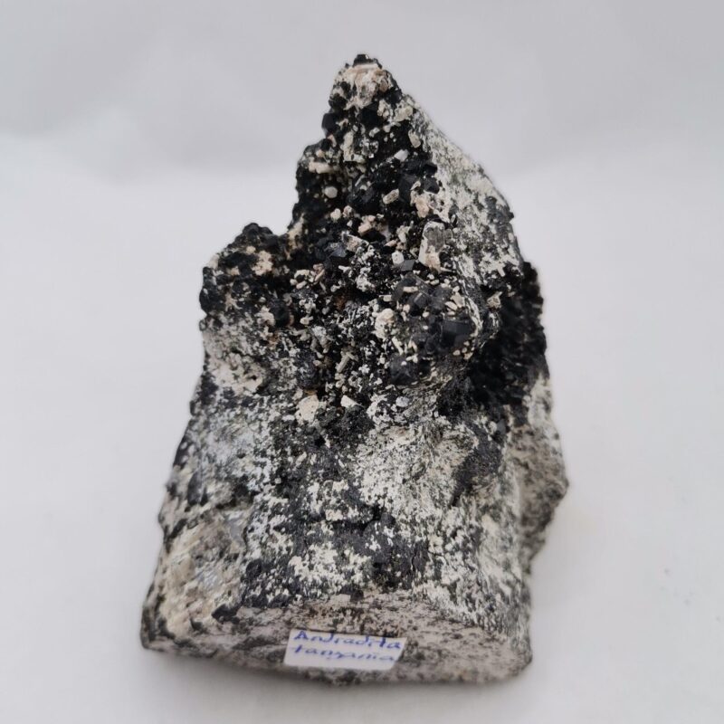 DRUSA ANDRADITA NEGRA 206 GRAMOS