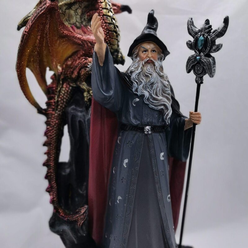 FIGURA MAGO CON DRAGON 25-28 CM