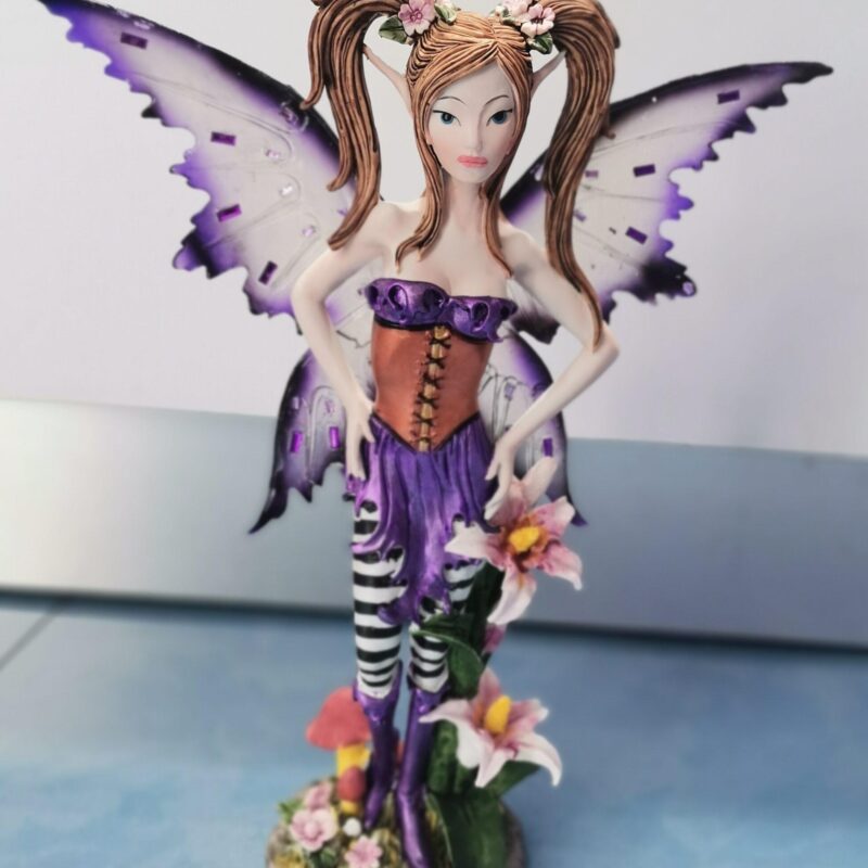 HADA ALAS MORADAS 28 CM