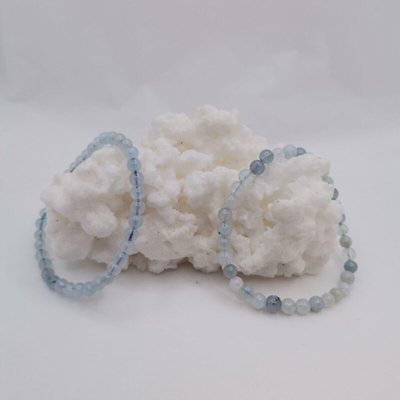 PULSERA MINERAL 4 MM AGUAMARINA