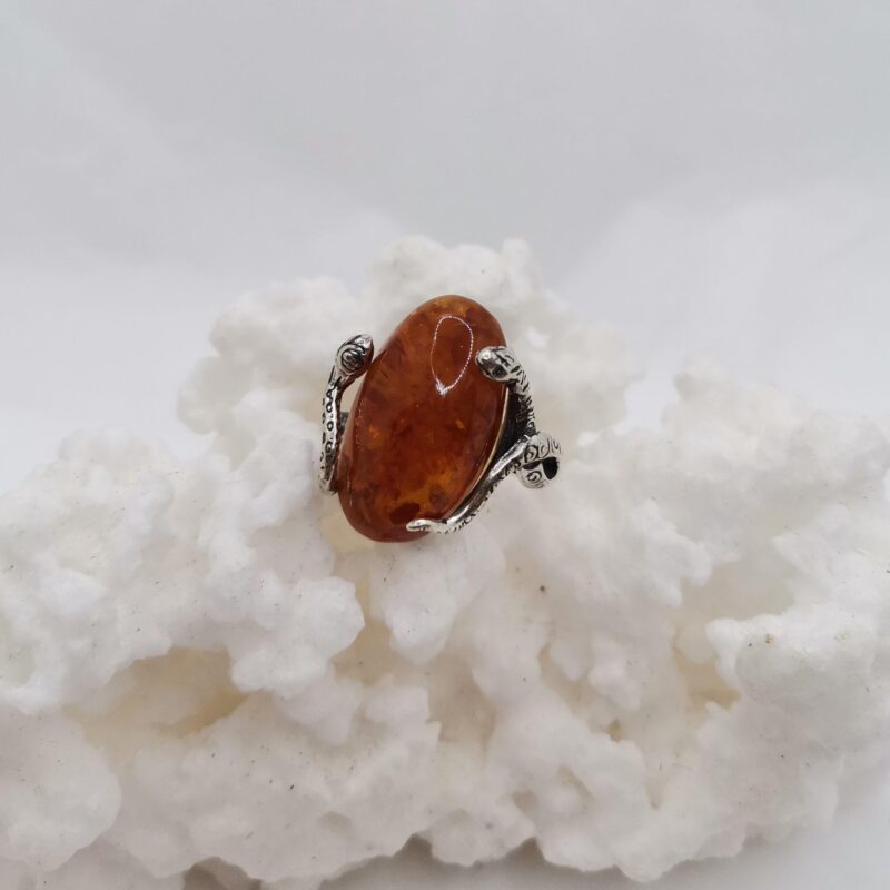 ANILLO AMBAR Y PLATA OVALADO SERPIENTES