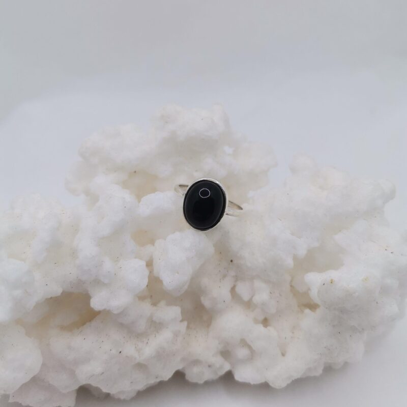 ANILLO PLATA Y ONIX NEGRO OVALADO 35