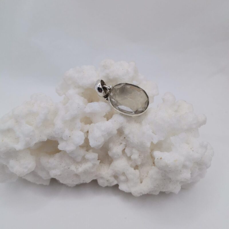 COLGANTE PLATA CUARZO BLANCO OVALADO TALLA JOYERIA