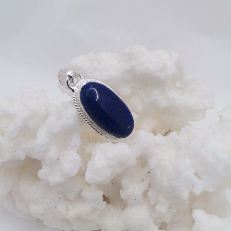 COLGANTE PLATA LAPISLAZULI OVALADO ALARGADO GRABADO