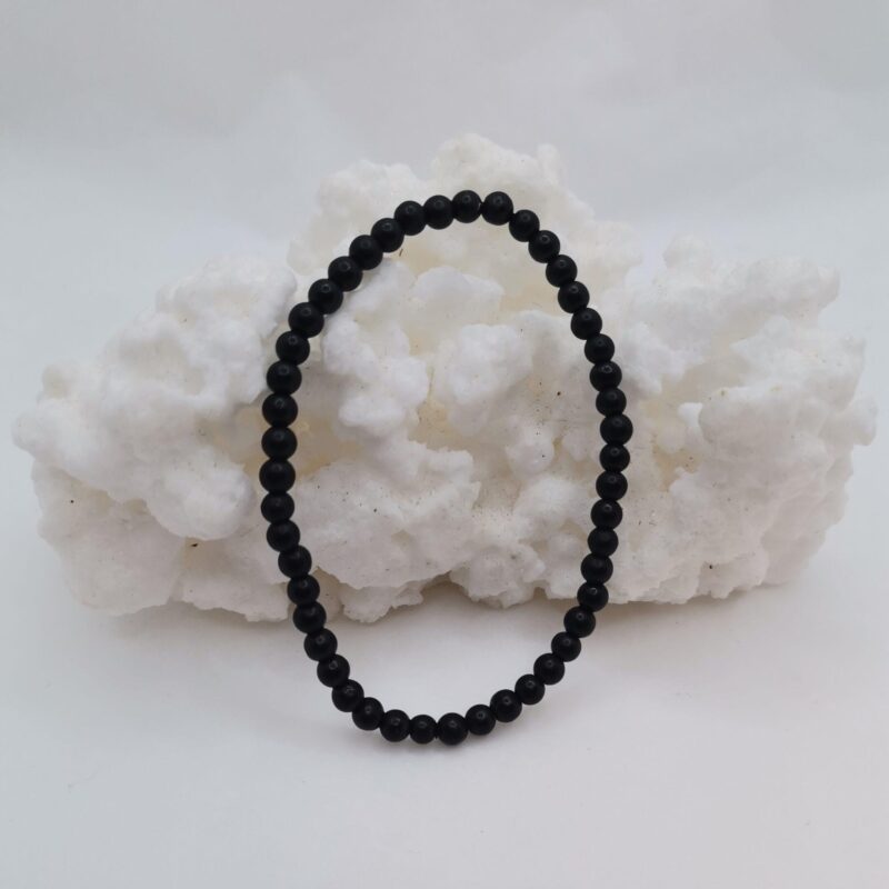 PULSERA MINERAL 4 MM SHUNGIT NATURAL