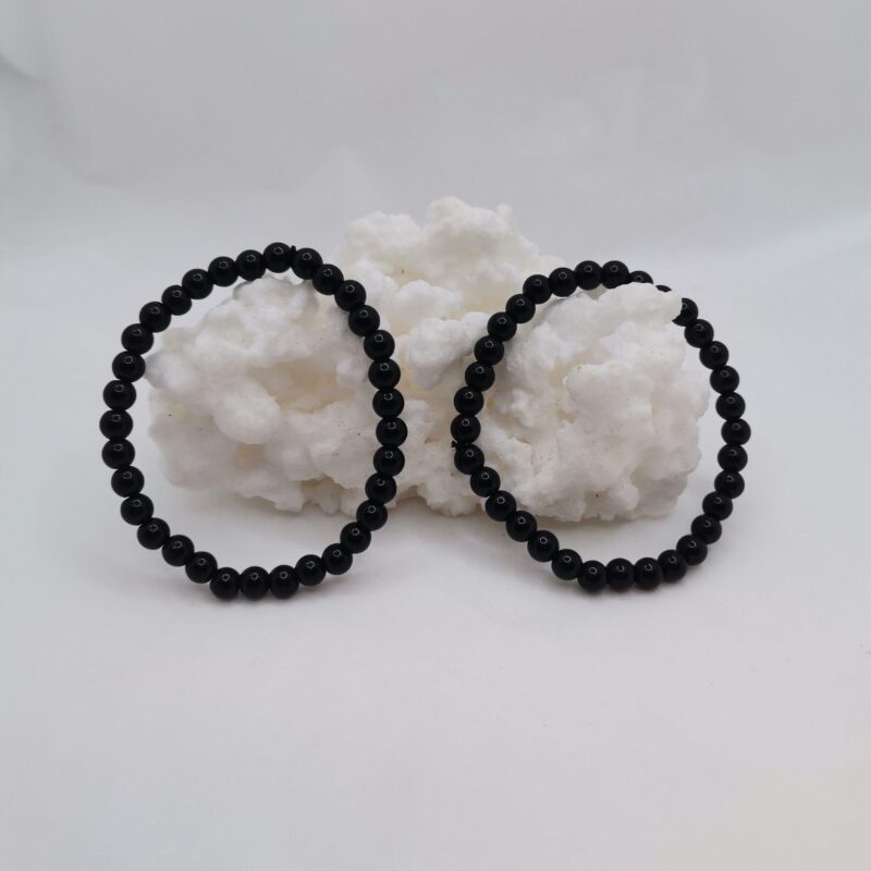 PULSERA MINERAL 6 MM ONIX NEGRO