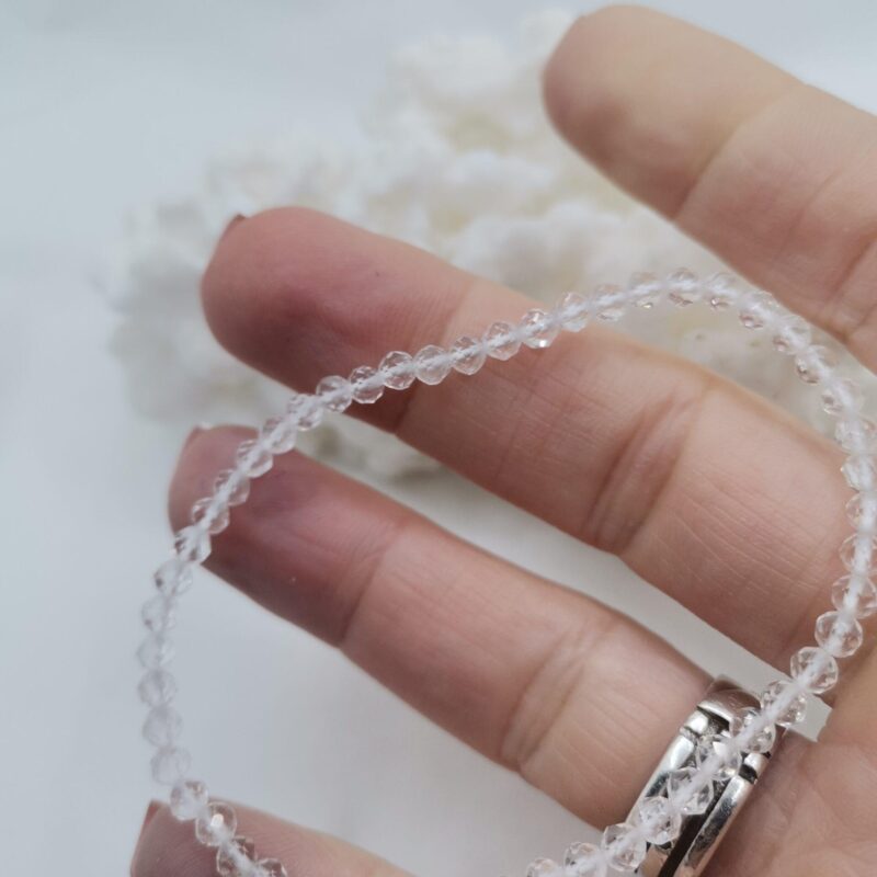 pulsera mineral flateado 4 mm cuarzo blanco