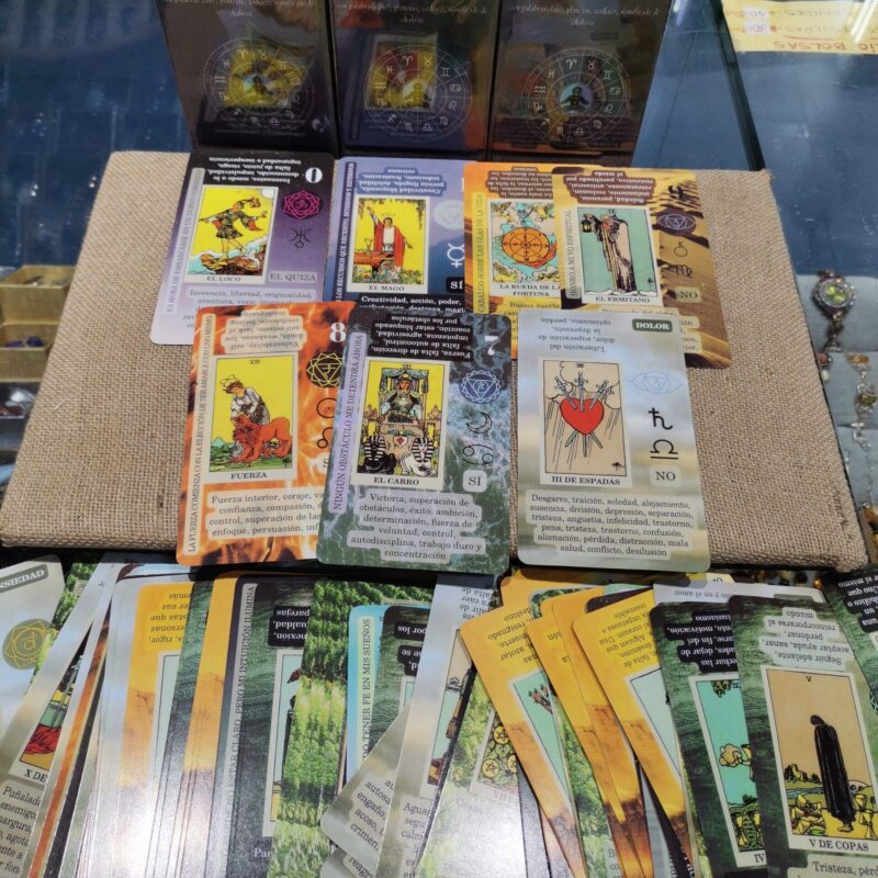 TAROT RAIDER CON INTERPRETACIONES IMPRESAS