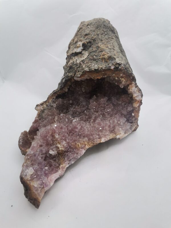 GEODA AMATISTA MARRUECOS 2142 GRAMOS