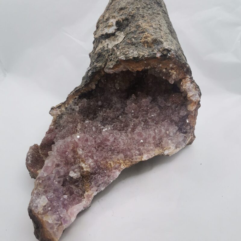 GEODA AMATISTA MARRUECOS 2142 GRAMOS