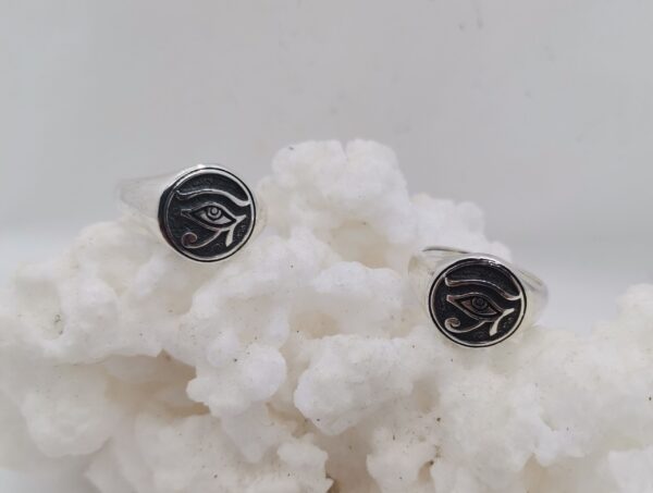 ANILLO PLATA OJO DE HORUS REDONDO
