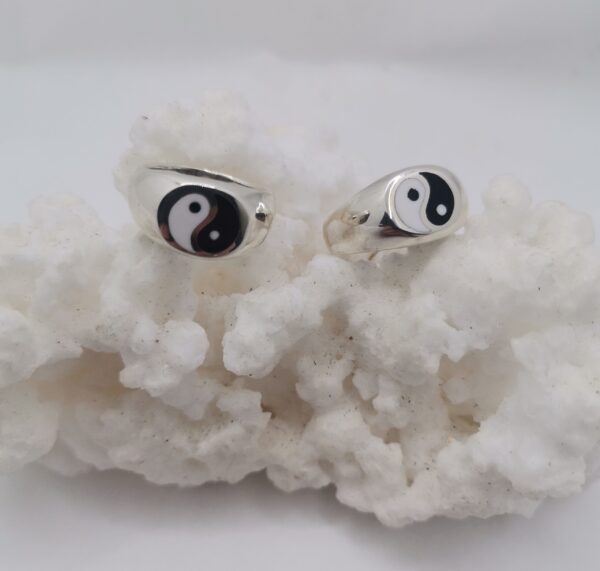 ANILLO SELLO YING Y YANG PLATA