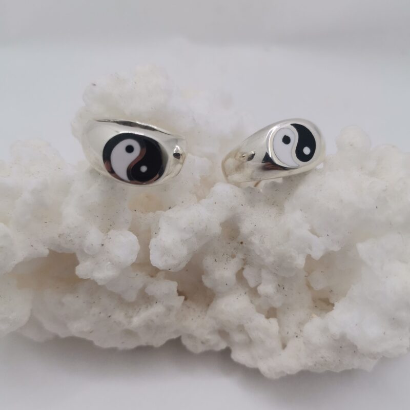 ANILLO SELLO YING Y YANG PLATA