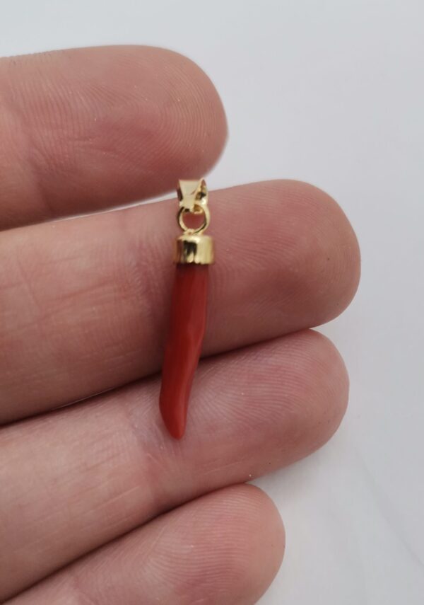COLGANTE CUERNO O PIMIENTO CORAL ROJO PLATA BAÑO ORO - Imagen 2